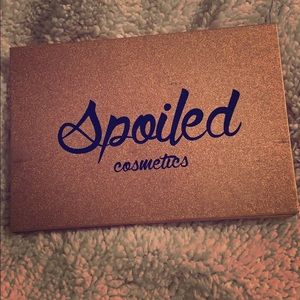 Spoiled Cosmetics glitter palette